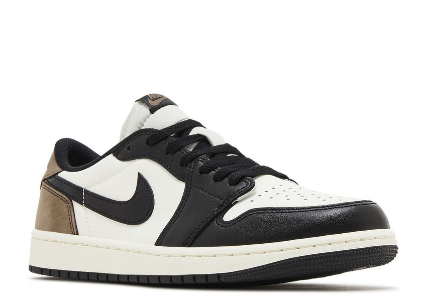 Jordan 1 Retro Low 'Mocha'