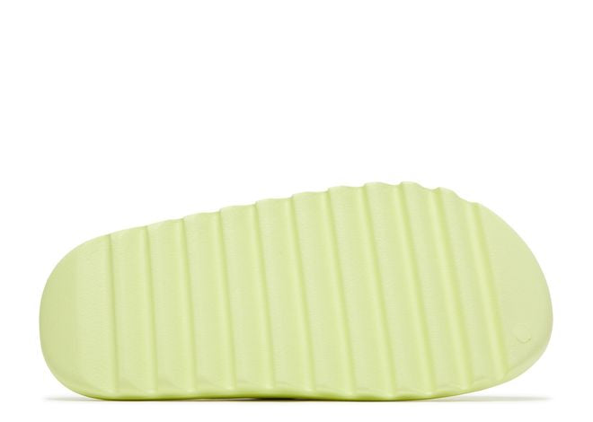 Yeezy Slides 'Glow Green'
