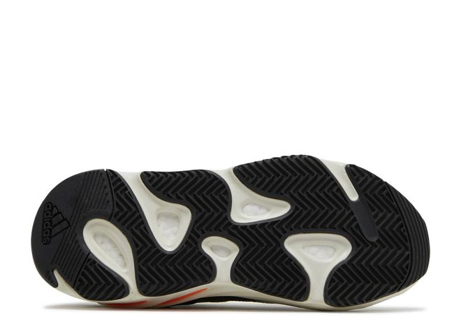Yeezy Boost 700 'Wave Runner'
